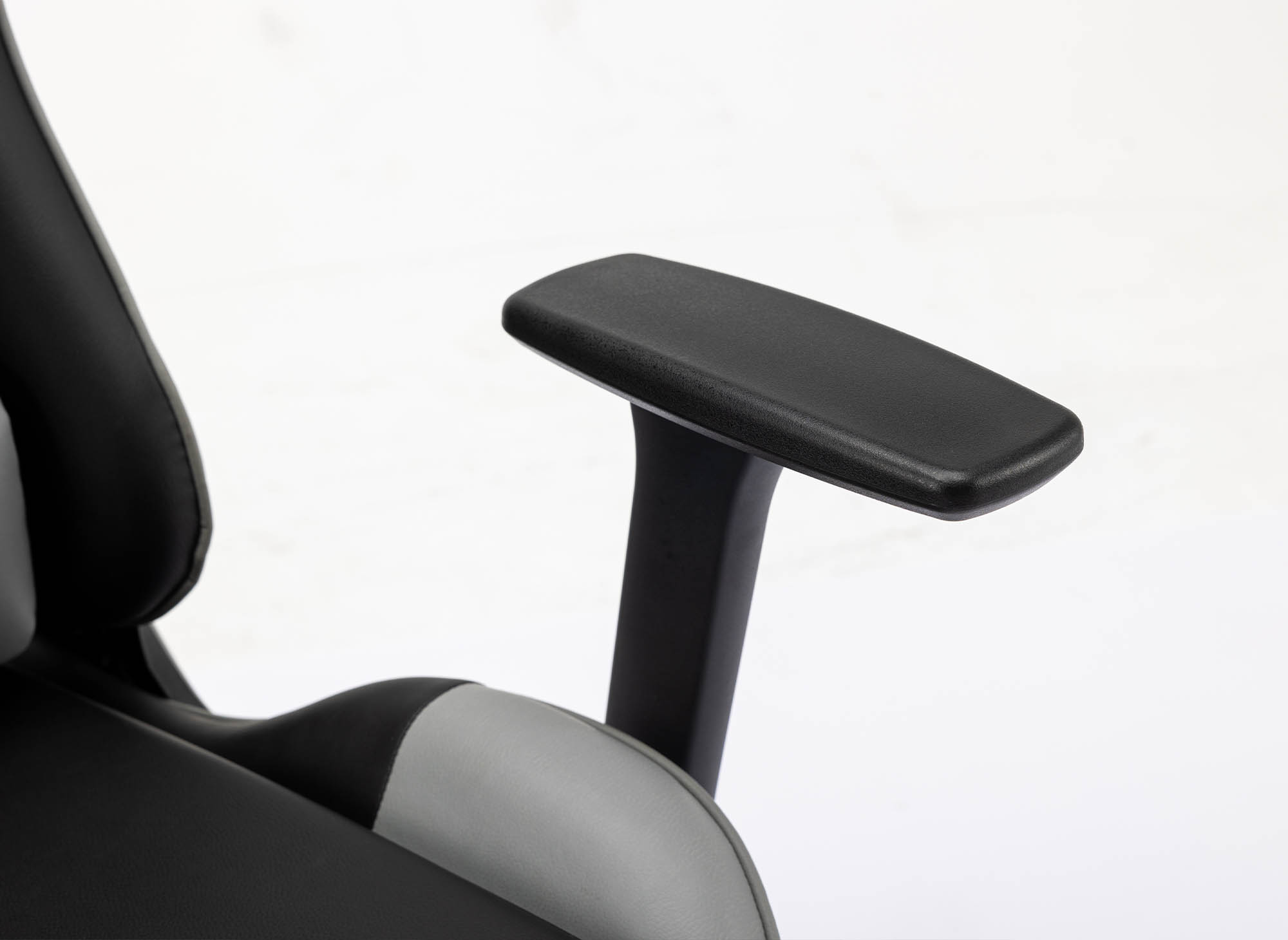 Fauteuil gaming en simili cuir noir et gris ELMAR
