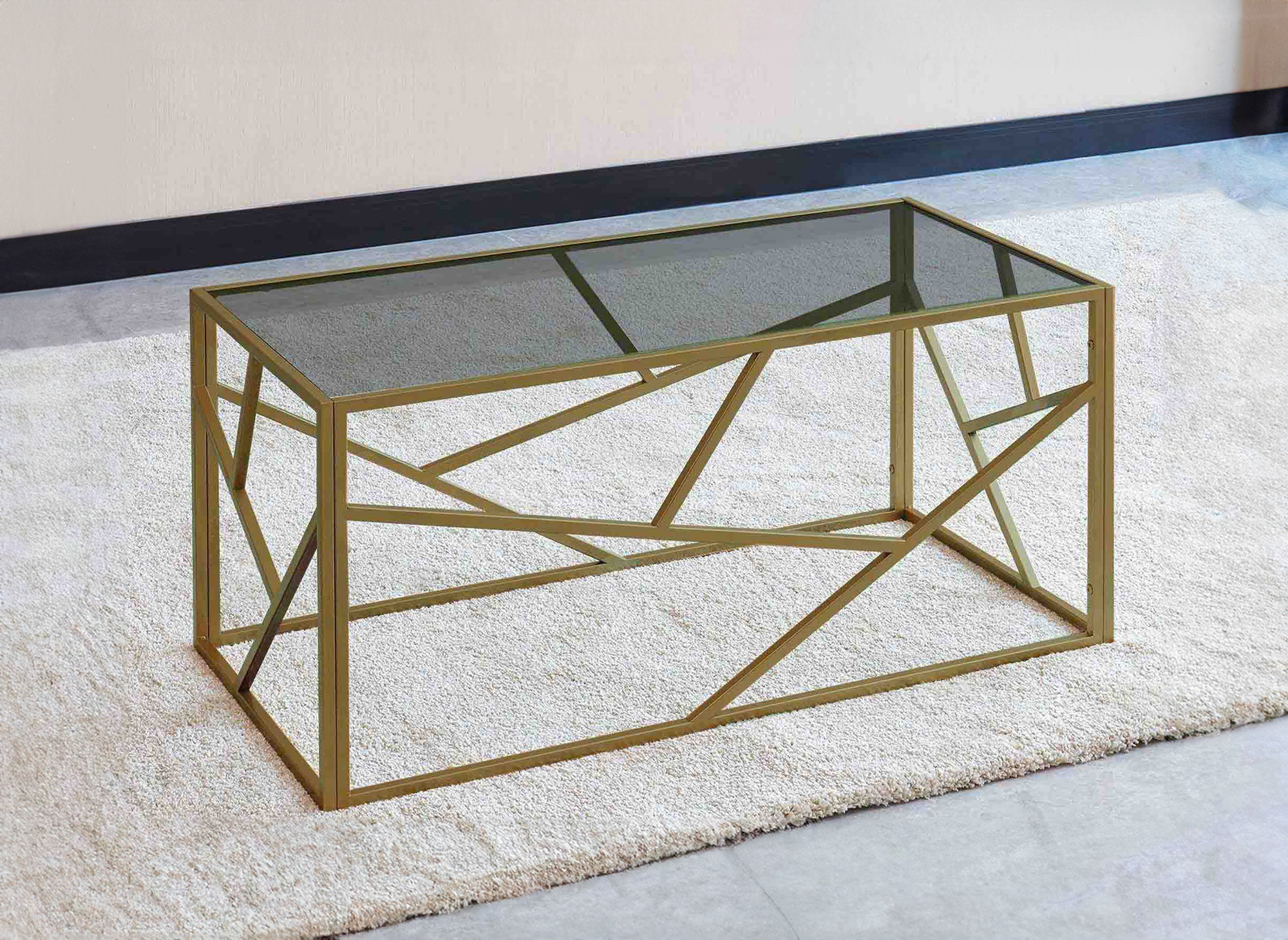Table basse design en verre noir et métal doré rectangulaire SOLAL