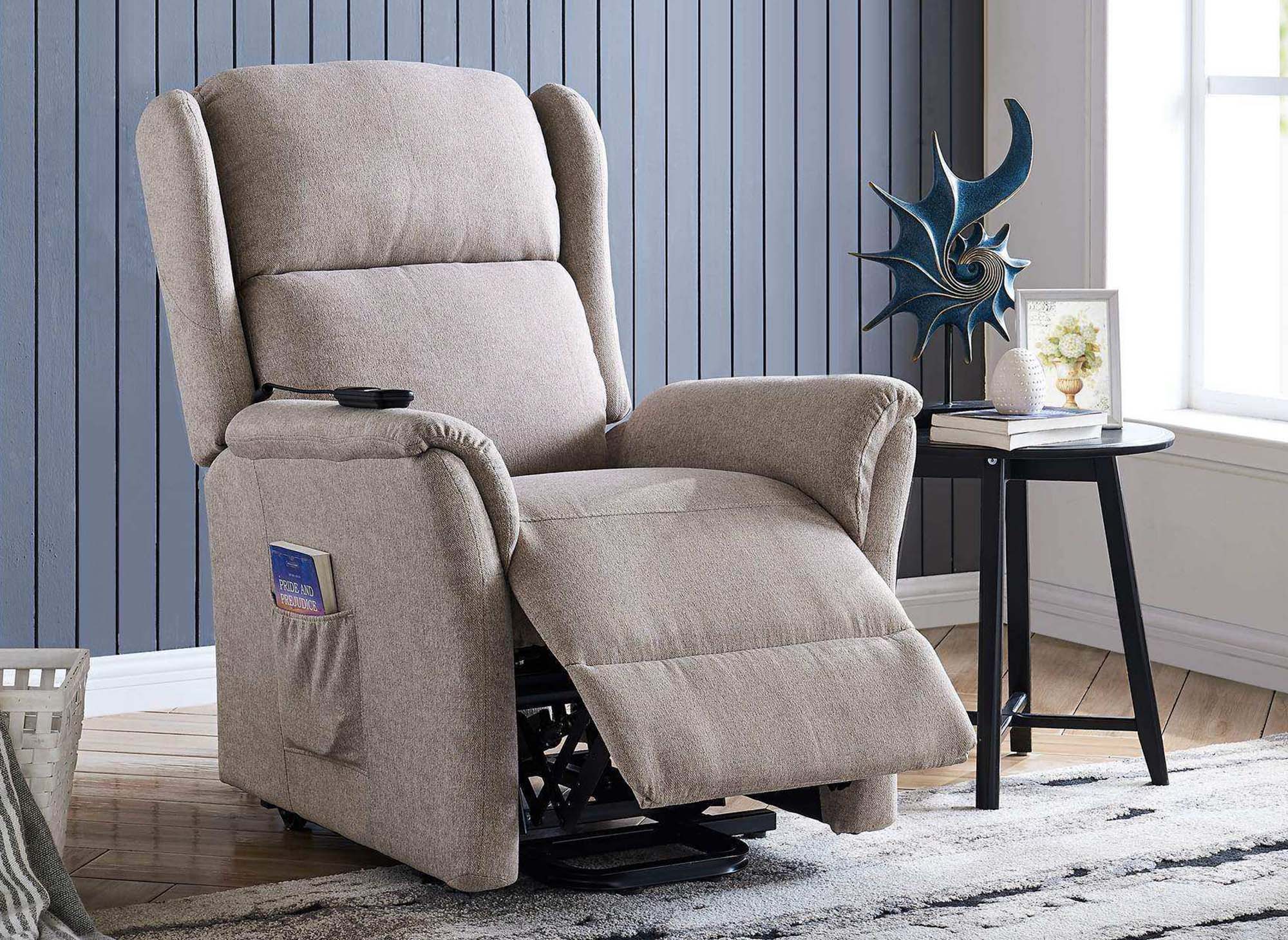 Fauteuil releveur relax en tissu beige à commande électrique PETER